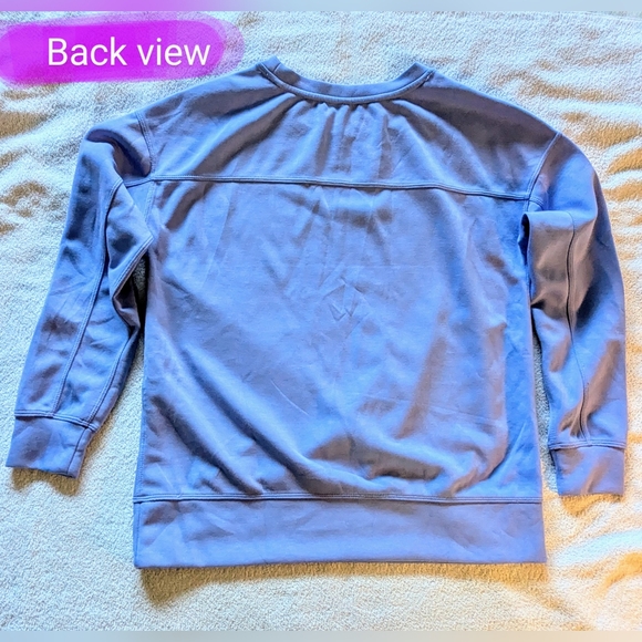 Size Med ladies Mondetta Crew neck pastel blue long sleeve pullover - Picture 8 of 11